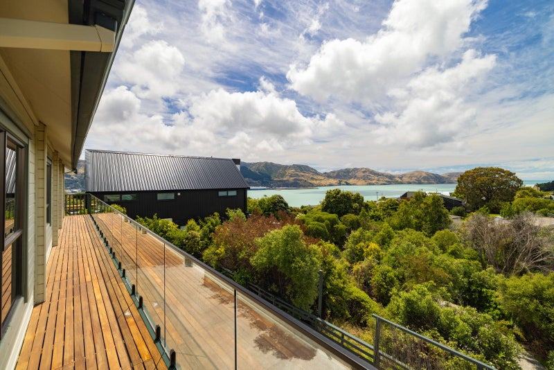 12 Ranui Crescent, Diamond Harbour, Lyttelton - Carousel 2
