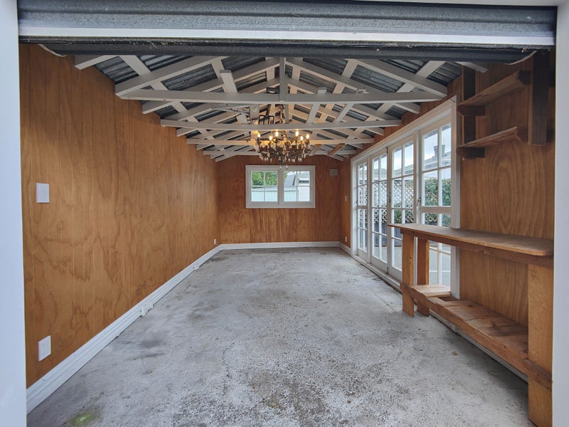 28 Whites Line West, Woburn, Lower Hutt - Carousel 16