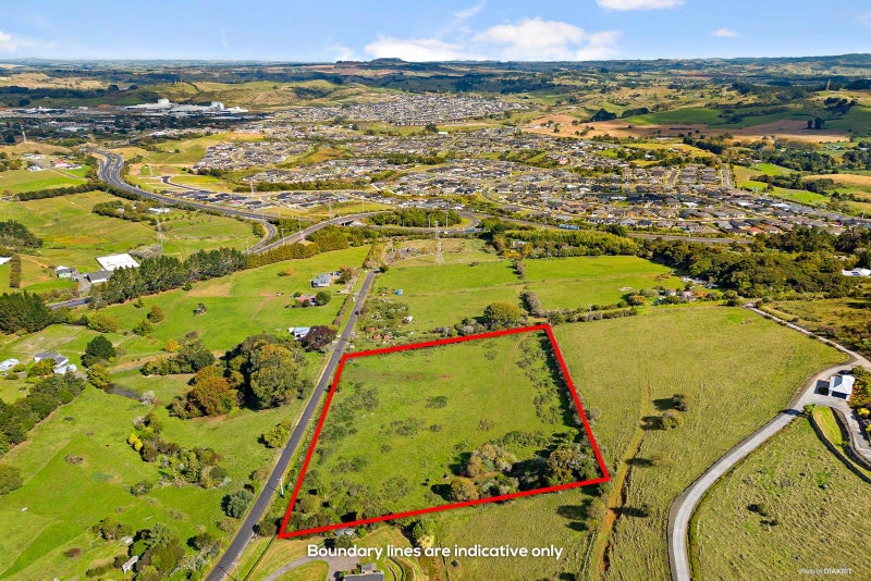 94 O'Leary Road - Carousel 1