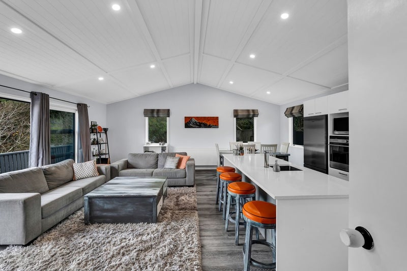 11 Roto Street, Westown, New Plymouth - Carousel 2