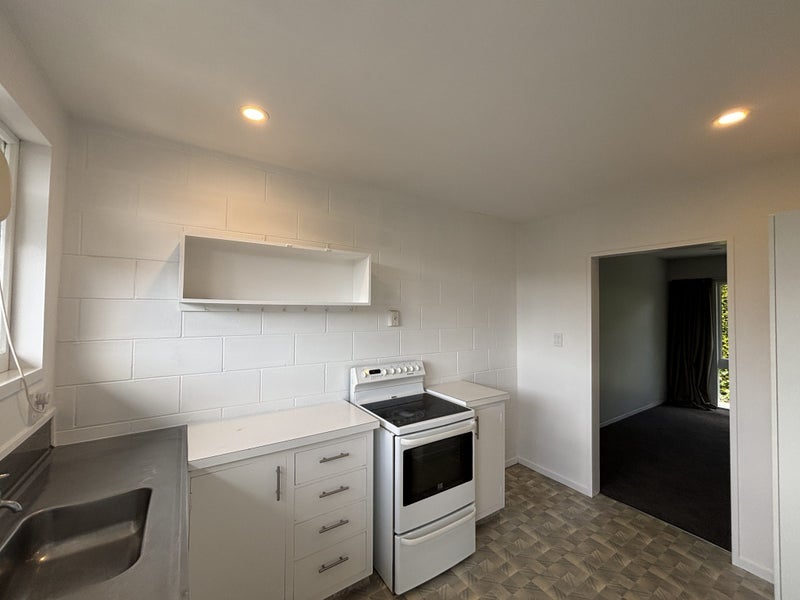 2/32 Kinloch Street, St Albans, Christchurch - Carousel 2