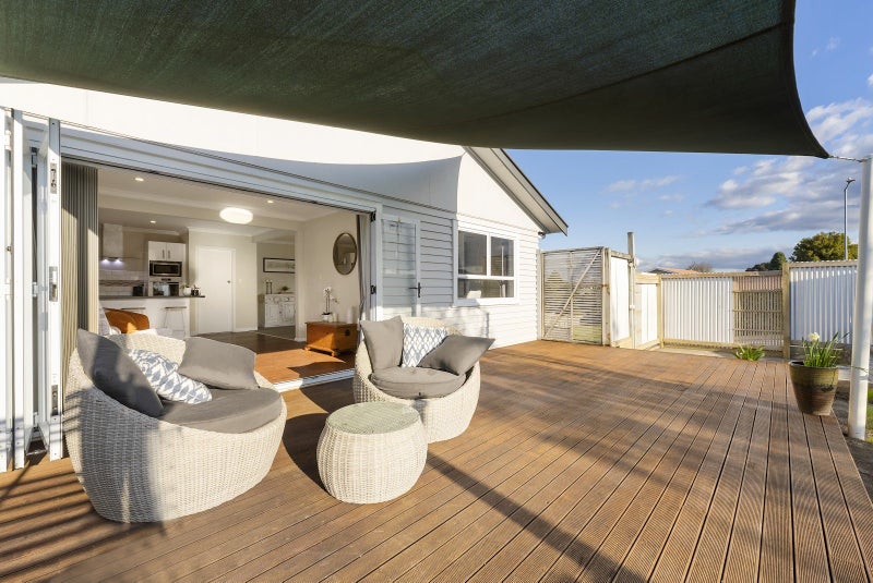 58 Greerton Road, Gate Pa, Tauranga - Carousel 2