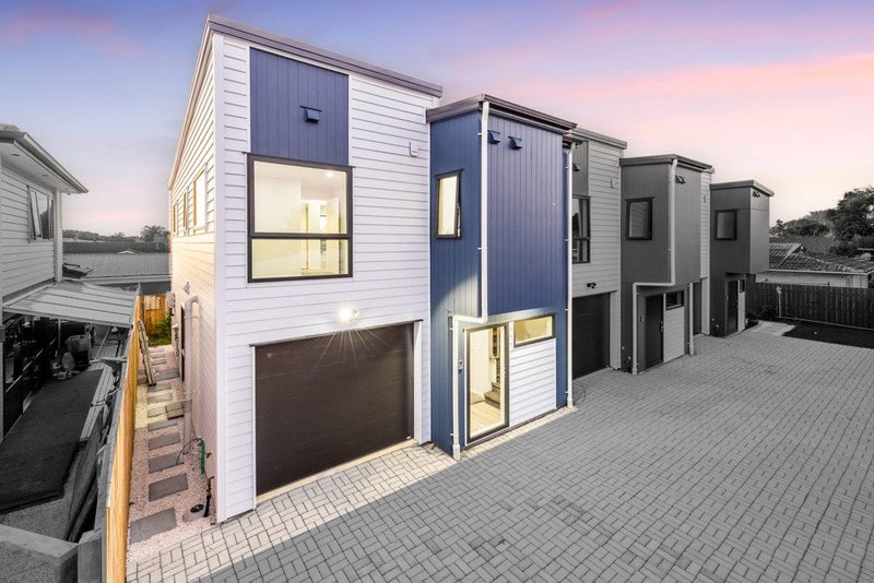 48 Wilmay Avenue, Papatoetoe, Auckland - Carousel 1