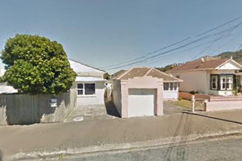 11 Wha Street, Lyall Bay, Wellington - Carousel 10