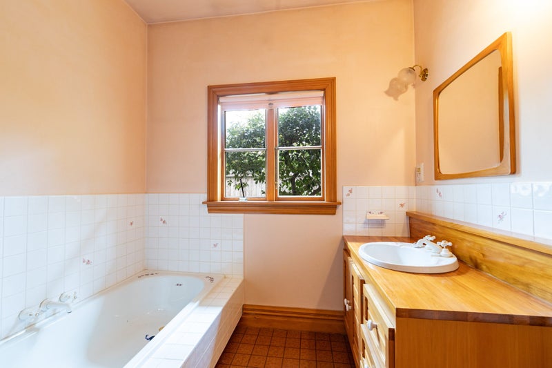 12B Hanrahan Street, Upper Riccarton, Christchurch - Carousel 30