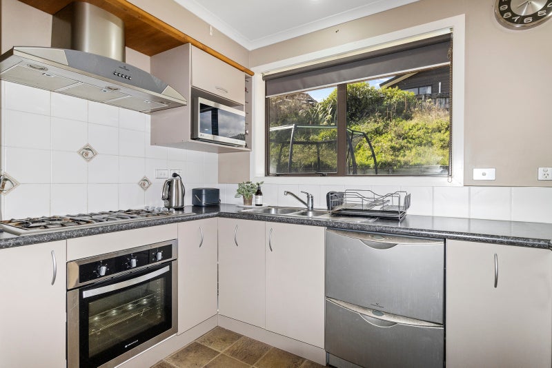 18 Wembley Close, Nawton, Hamilton - Carousel 2