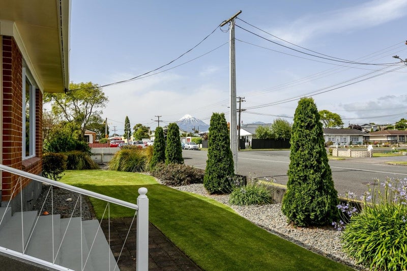 17 Sanders Avenue, Westown, New Plymouth - Carousel 30