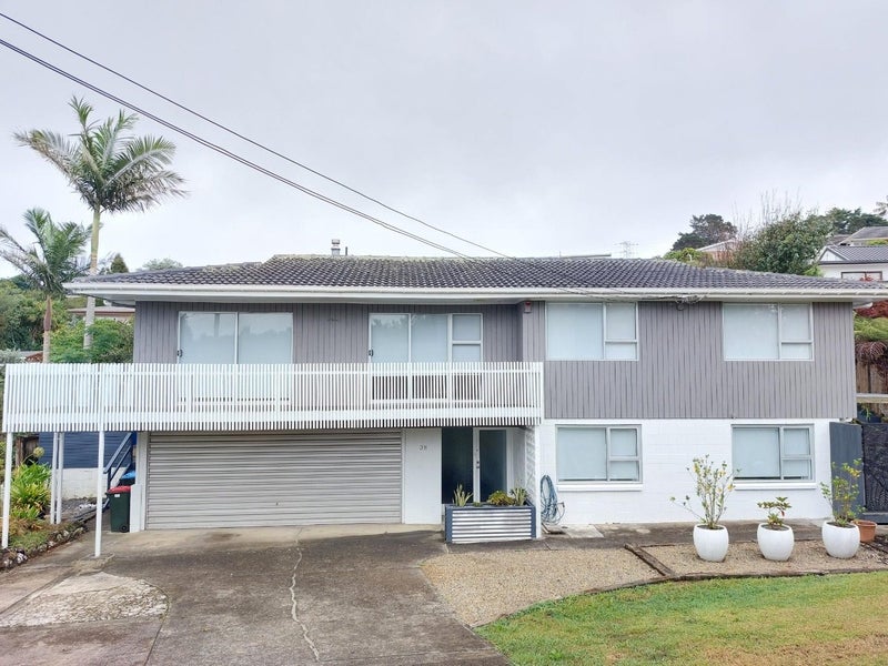 38 Frederick Street, Hillsborough, Auckland - Carousel 2