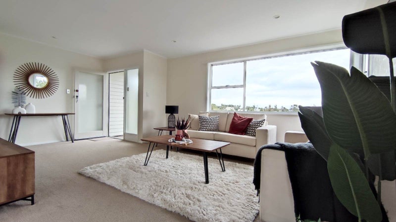 26 Powrie Street, Glenfield, Auckland - Carousel 2