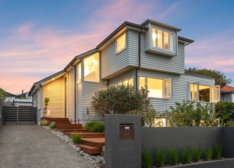 75A Stanley Point Road, Stanley Point, Auckland - Carousel 1