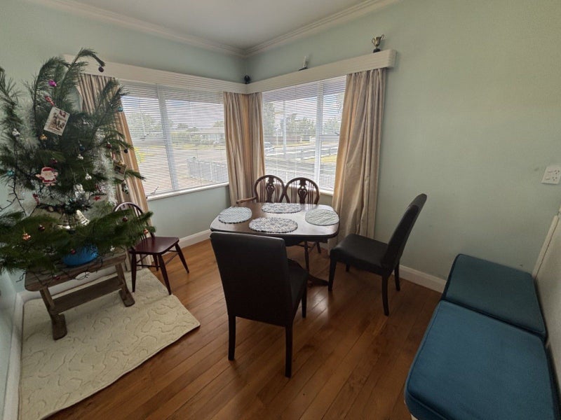 34 College Street, Awapuni, Palmerston North - Carousel 2
