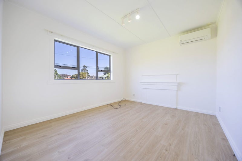 16 Norana Avenue, Favona, Auckland - Carousel 2