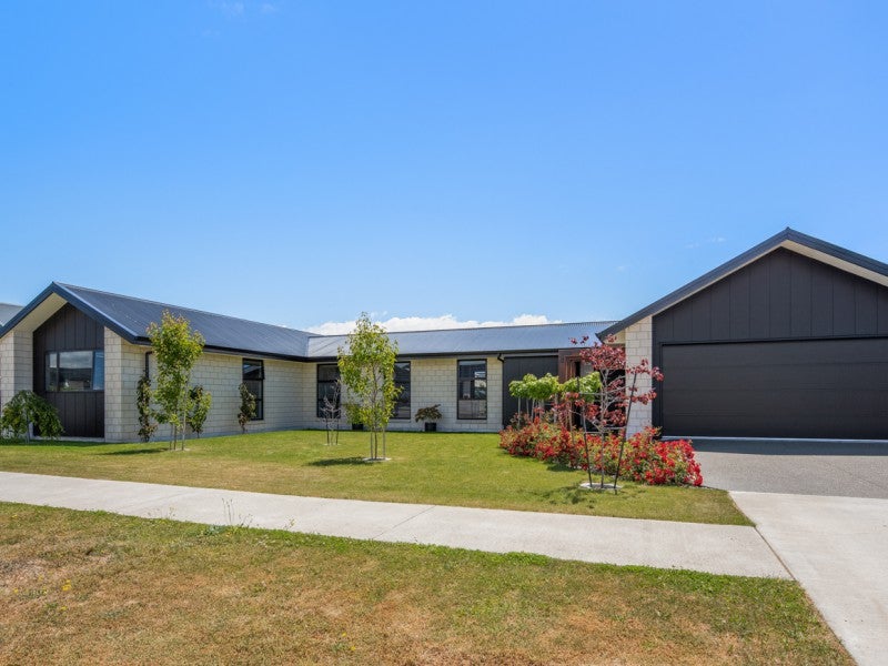 6 Spitfire Drive, Burleigh, Blenheim - Carousel 1