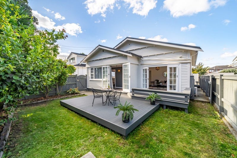 1/3 Mitchell Street, Epuni, Lower Hutt - Carousel 1