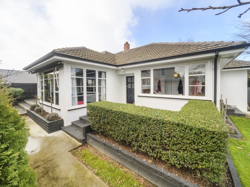15 Hughes Avenue, Hokowhitu, Palmerston North - Carousel 2