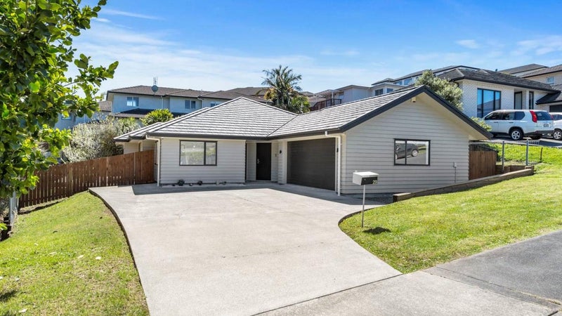 29 Hornbill Drive, Fairview Heights, Auckland - Carousel 1