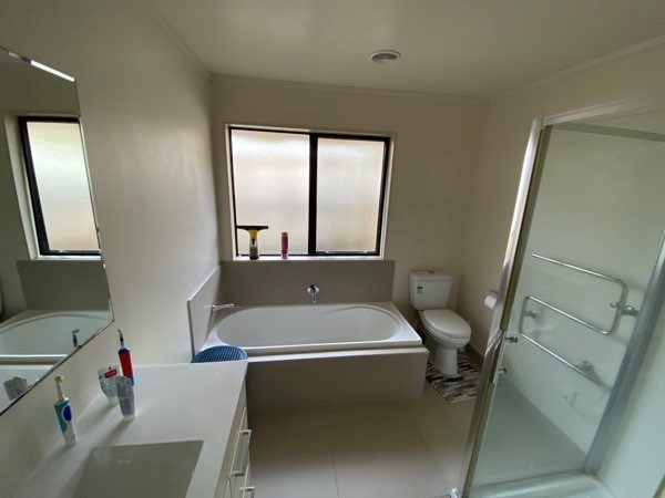 1/11 Carniew Place, Dannemora, Auckland - Carousel 16