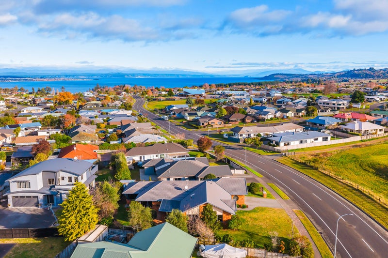 35 Acacia Bay Road, Nukuhau, Taupo - Carousel 2