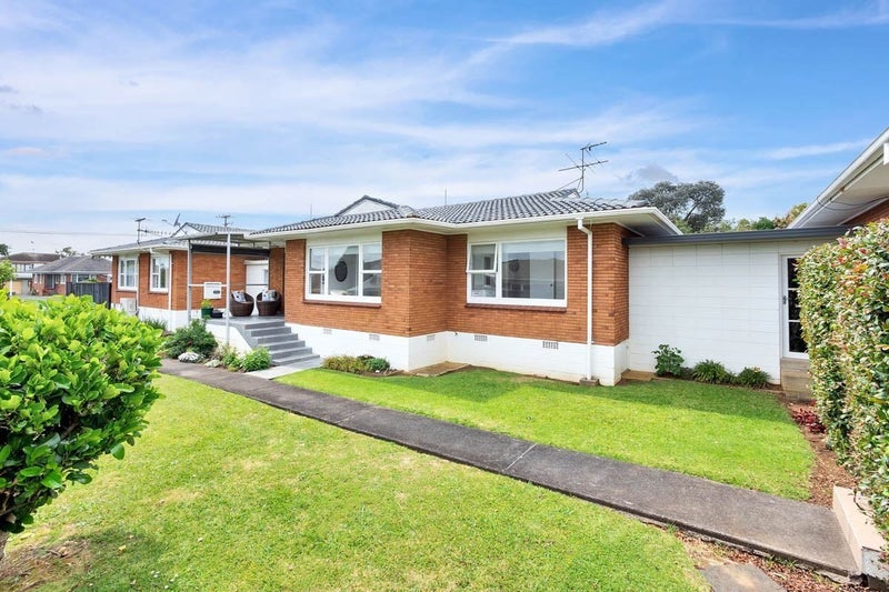 2/4 Waterloo Road, Milford, Auckland - Carousel 9