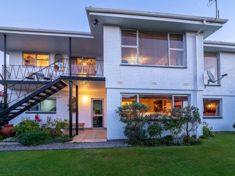 17 Grey Street, Glenholme, Rotorua - Carousel 19