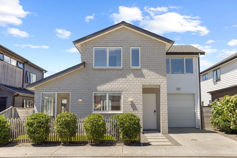 11 Toanui Road, Hobsonville, Auckland - Carousel 2