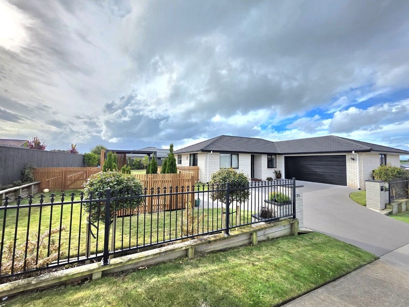 35 Keene Drive, Bell Block, New Plymouth - Carousel 23