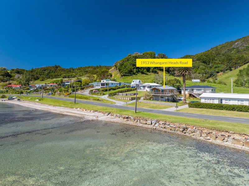 1913 Whangarei Heads Road, Whangarei - Carousel 1