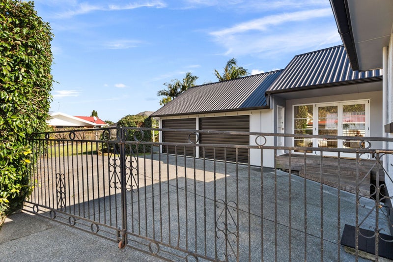 12 Lovatt Crescent, Kensington, Whangarei - Carousel 2