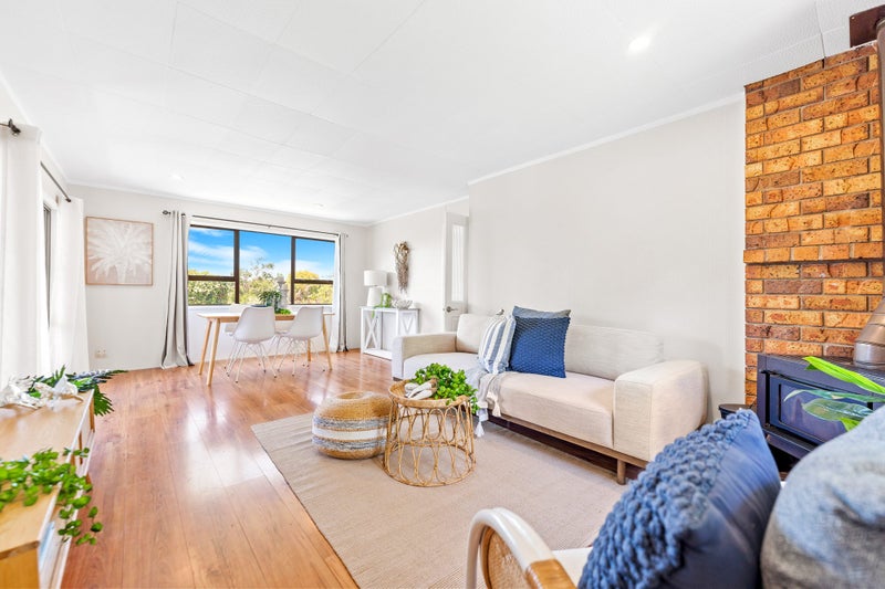 7 Kauri Road, Stanmore Bay, Whangaparaoa - Carousel 2