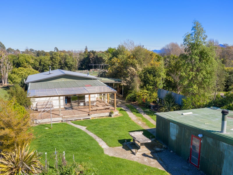 22 Knights Lane, Grovetown, Blenheim - Carousel 22