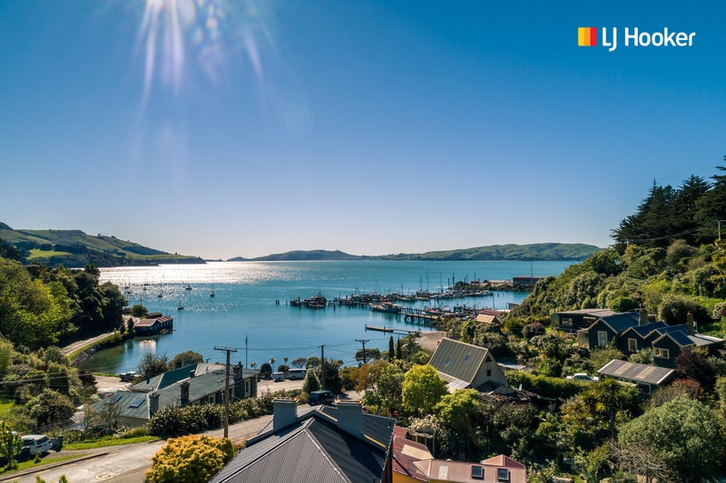 15 Slant Street, Careys Bay, Port Chalmers - Carousel 1