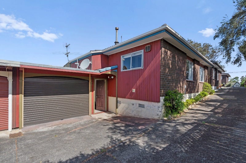 3/32 Akehurst Avenue, New Lynn, Auckland - Carousel 15