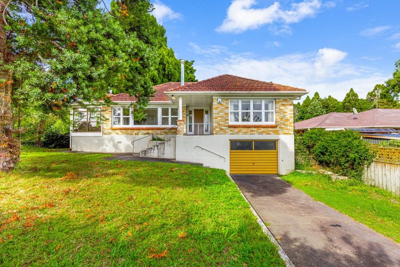 5 Butterworth Avenue, Opaheke, Papakura - Carousel 2