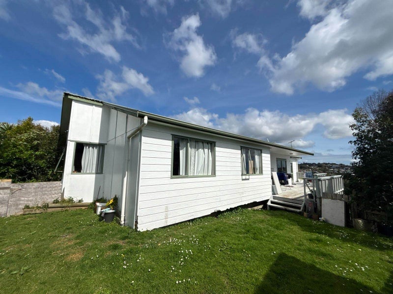 24 Bonita Avenue, Stanmore Bay, Whangaparaoa - Carousel 17