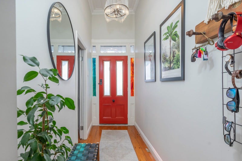 4 Evelyn Street, Eden Terrace, Auckland - Carousel 2