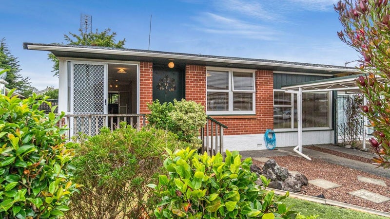 4/197 Shakespeare Road, Milford, Auckland - Carousel 1