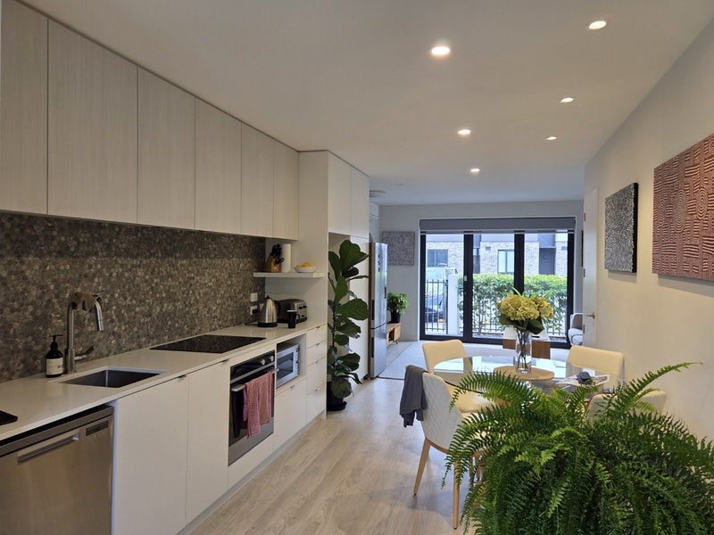 2/210 Hereford Street, Christchurch Central, Christchurch - Carousel 2