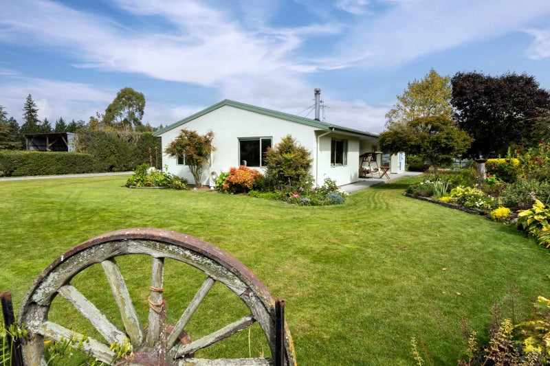 9 Mitcham Road, Allenton, Ashburton - Carousel 1