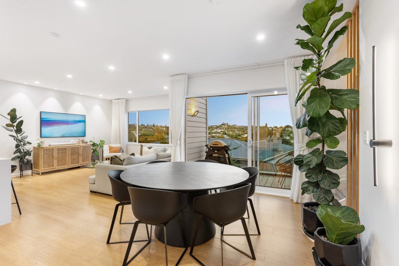 48B Seine Road, Forrest Hill, Auckland - Carousel 2