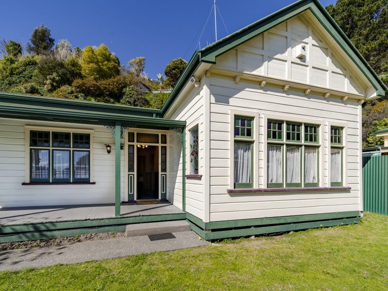 158 Battery Road, Hospital Hill, Napier - Carousel 1