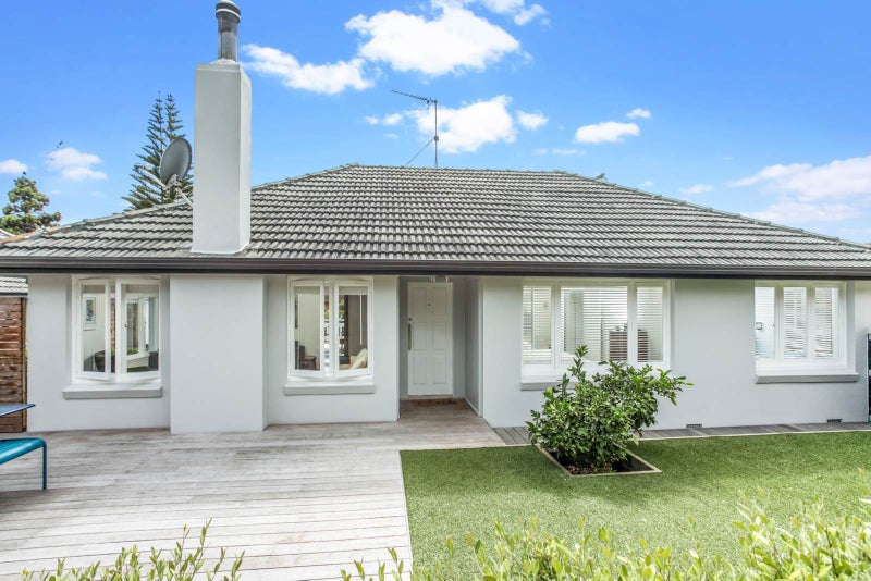 68 Vale Road, St Heliers, Auckland - Carousel 1