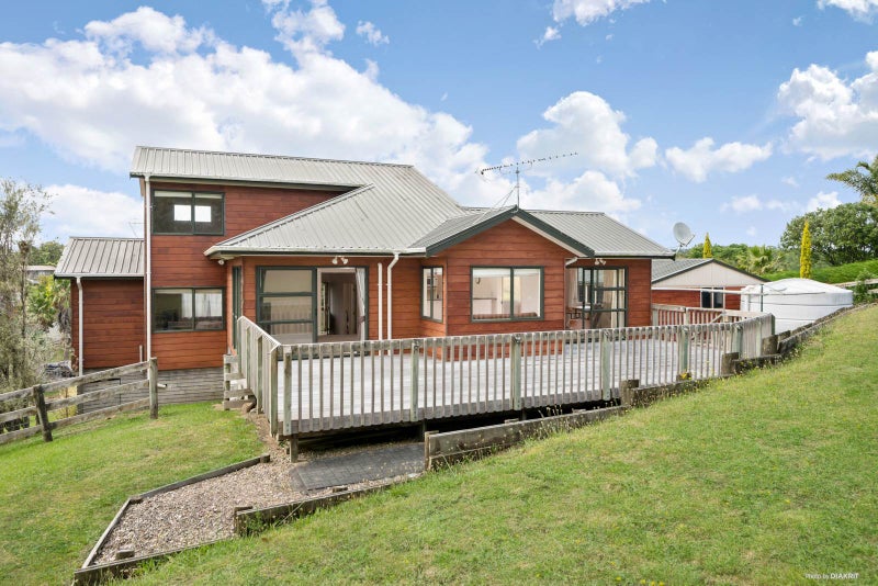 4 Frances Place, Papakura - Carousel 1