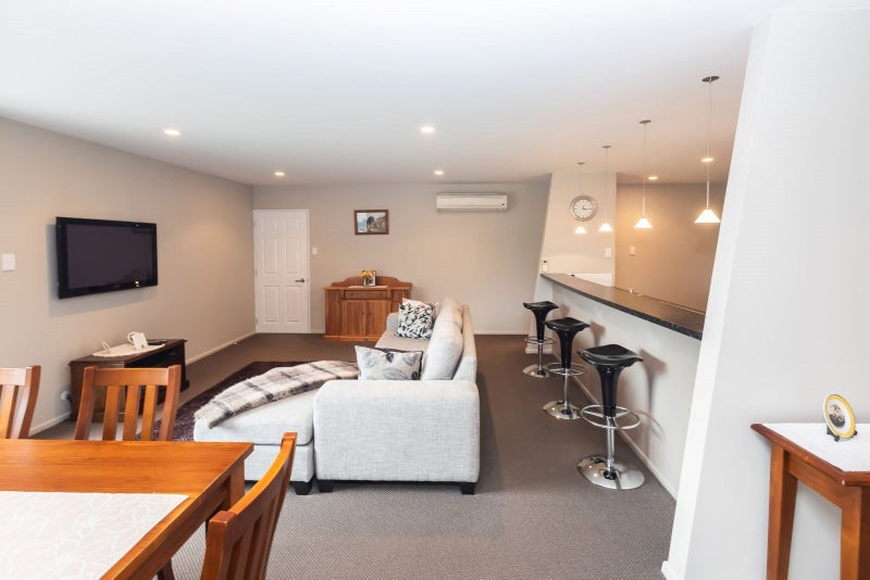 42 Burbank Drive, Aidanfield, Christchurch - Carousel 2