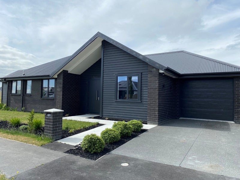 4 Accrington Drive, Marshland, Christchurch - Carousel 1
