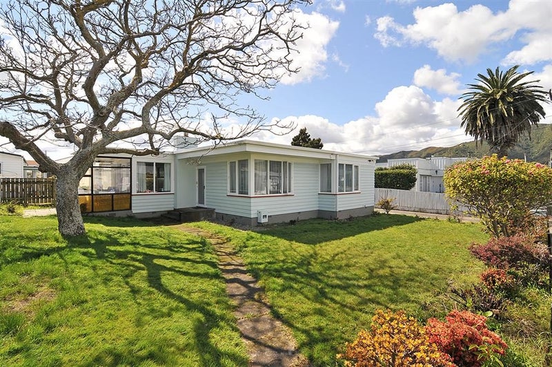 3 Meadows Avenue, Waiwhetu, Lower Hutt - Carousel 1