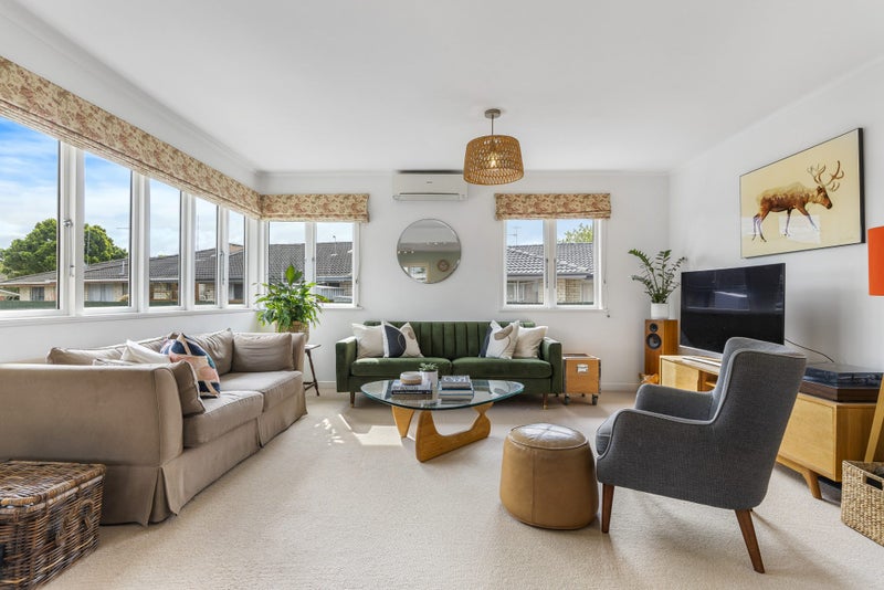 10 Stanhope Road, Mount Wellington, Auckland - Carousel 2