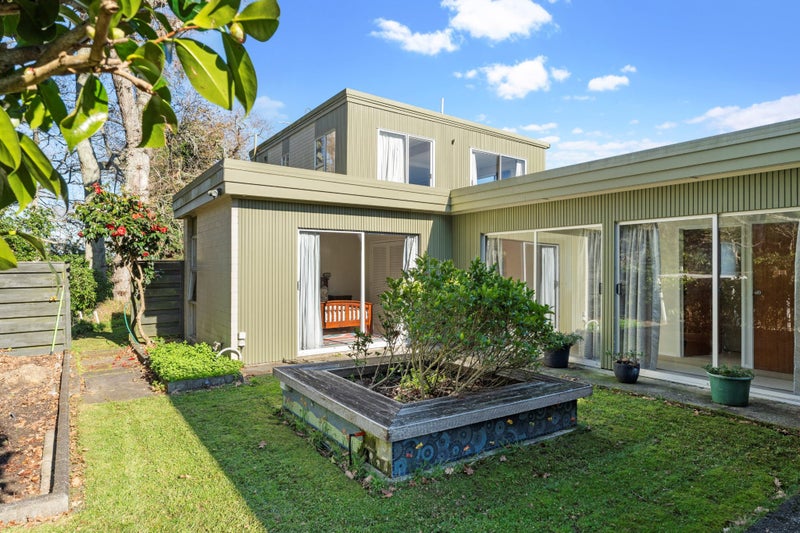 10 Murvale Drive, Bucklands Beach, Auckland - Carousel 2