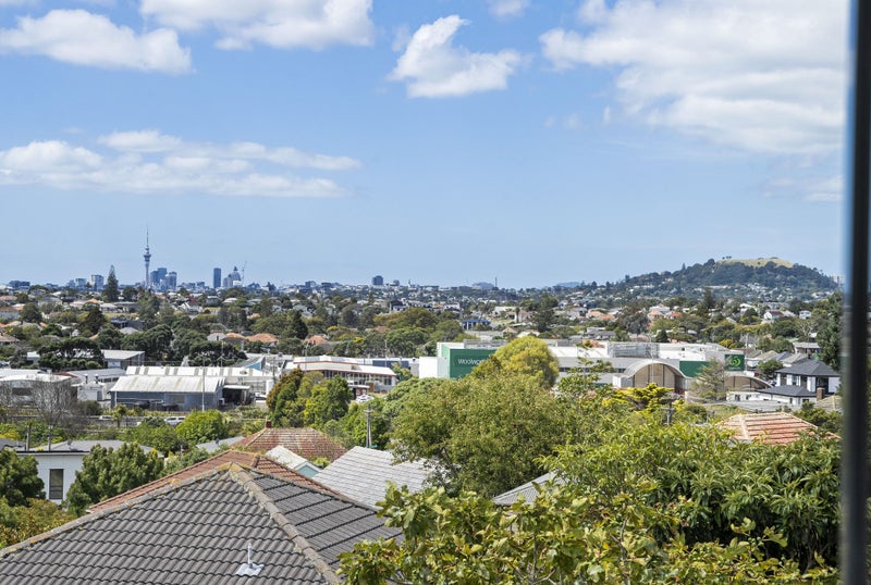 9A Malcolm Street, Wesley, Auckland - Carousel 2