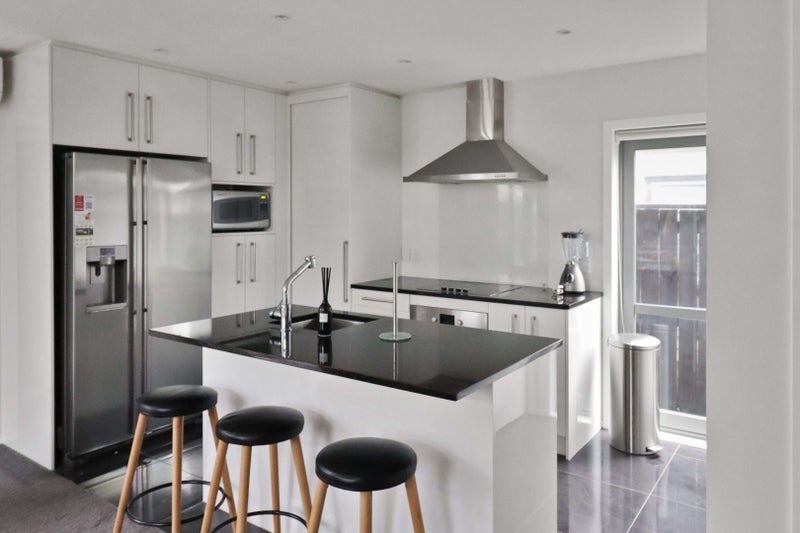 57A Kauri Street, Miramar, Wellington - Carousel 2