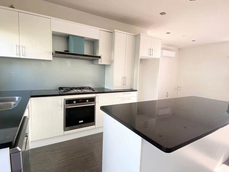 1495A Great North Road, Waterview, Auckland - Carousel 2